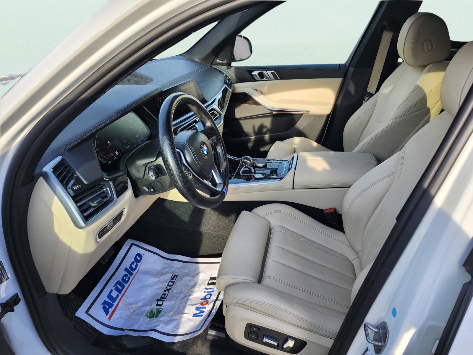 Used 2020 BMW X5 sDrive40i w/ Premium Package RWD image 9