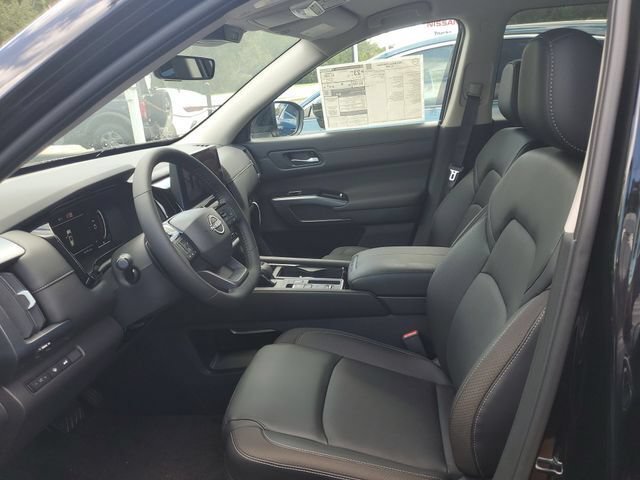 New 2026 Nissan Pathfinder SL FWD image 12
