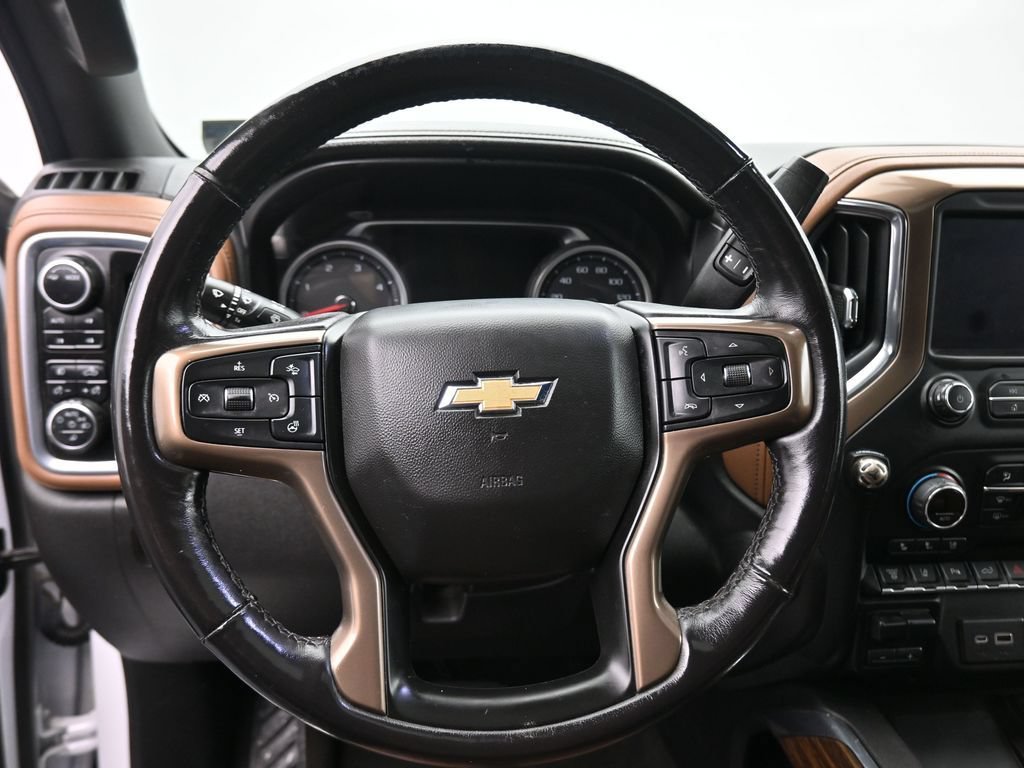 Used 2022 Chevrolet Silverado 2500 High Country w/ Safety Package II AWD/4WD image 15