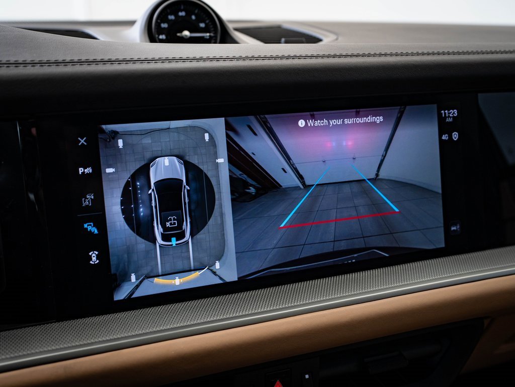 Certified 2024 Porsche Cayenne Coupe image 33