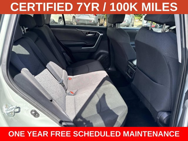 Used 2021 Toyota RAV4 XLE w/ Carpet Mat Package (TMS) AWD/4WD image 11