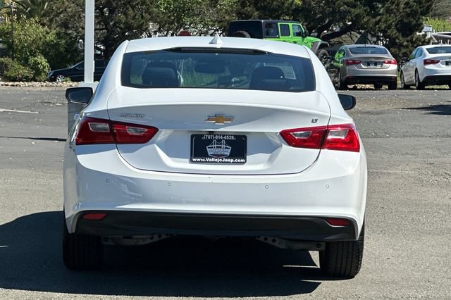 Used 2025 Chevrolet Malibu LT image 5