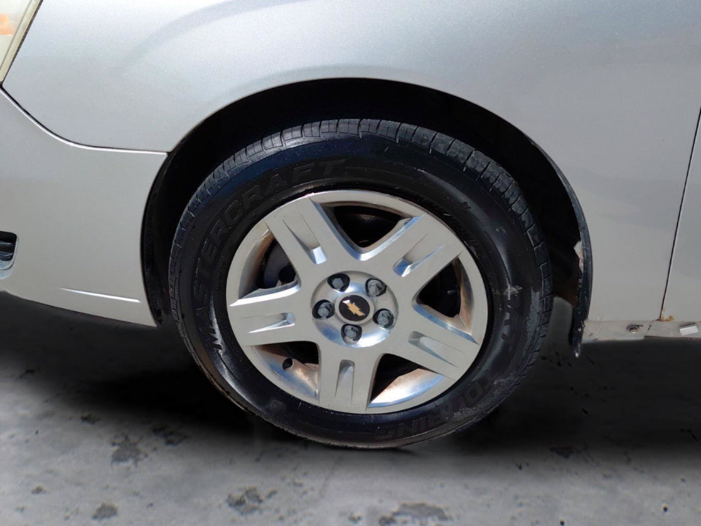 Used 2007 Chevrolet Malibu LT FWD image 9