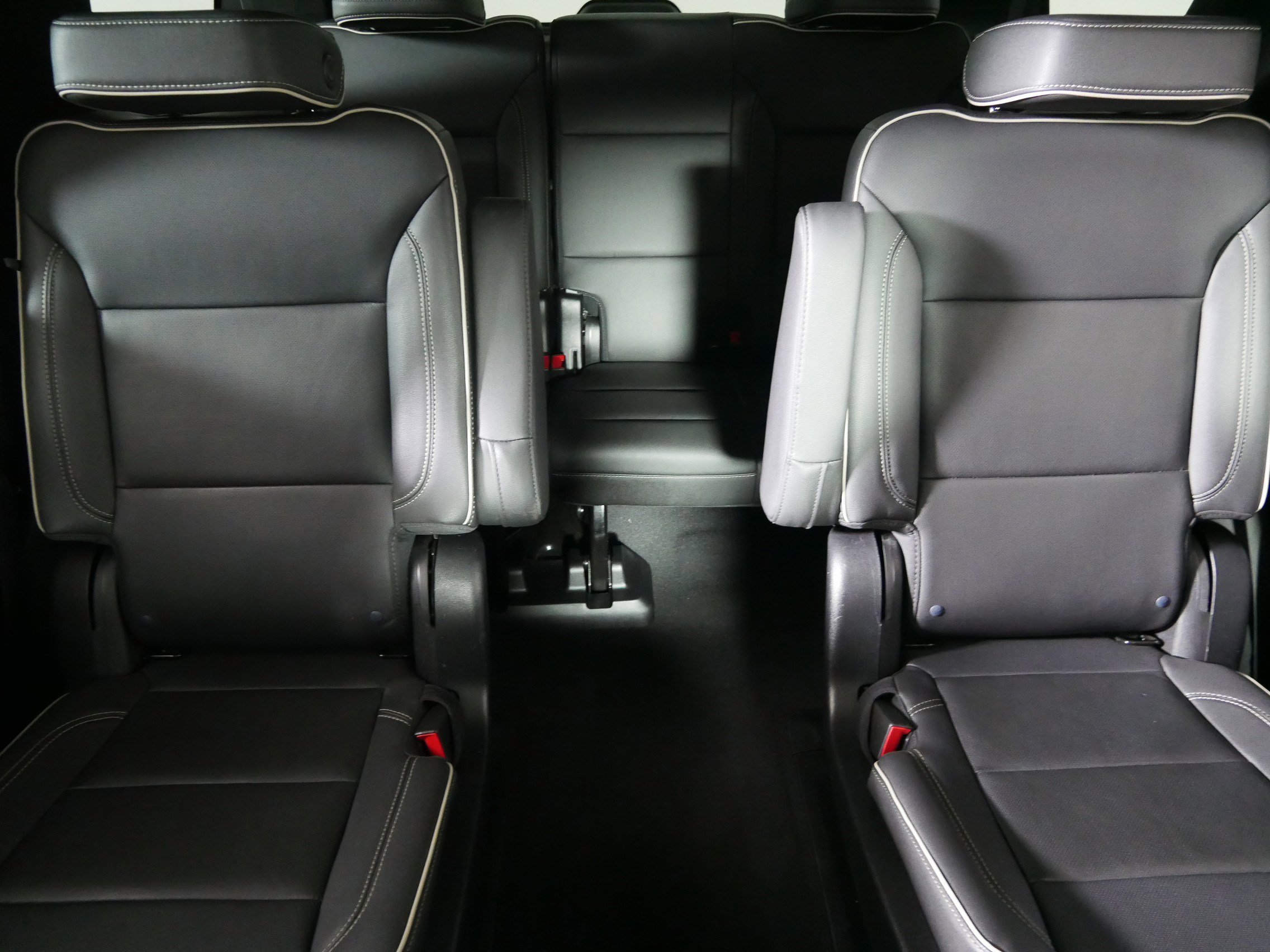 Certified 2023 GMC Yukon SLT image 13