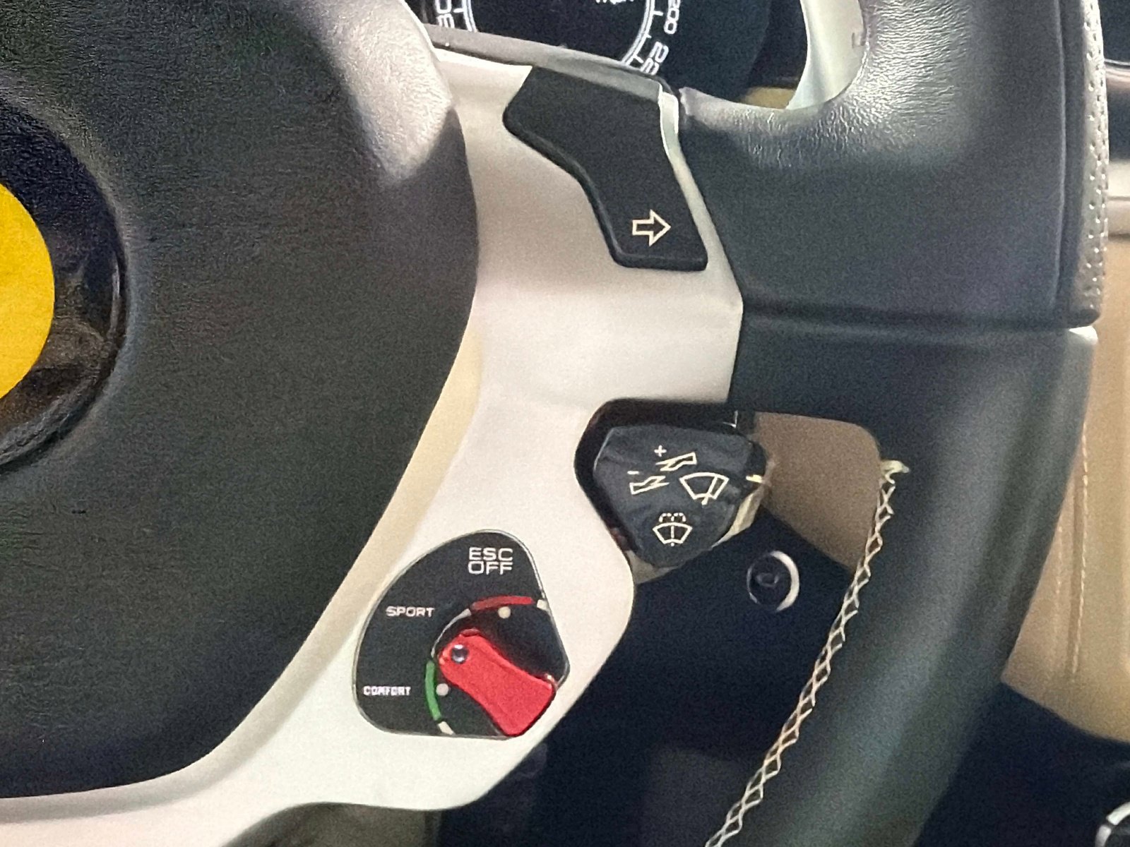 Used 2016 Ferrari California T image 39