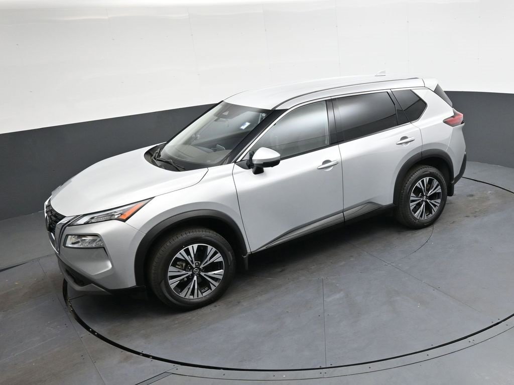 Used 2021 Nissan Rogue SV image 29