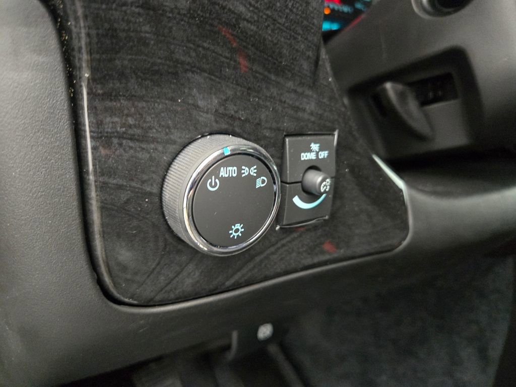 Used 2023 GMC Savana 2500 image 18