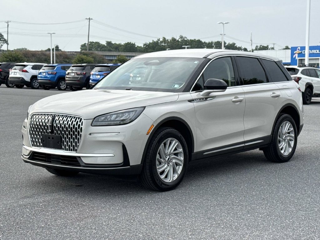 Used 2024 Lincoln Corsair AWD image 28