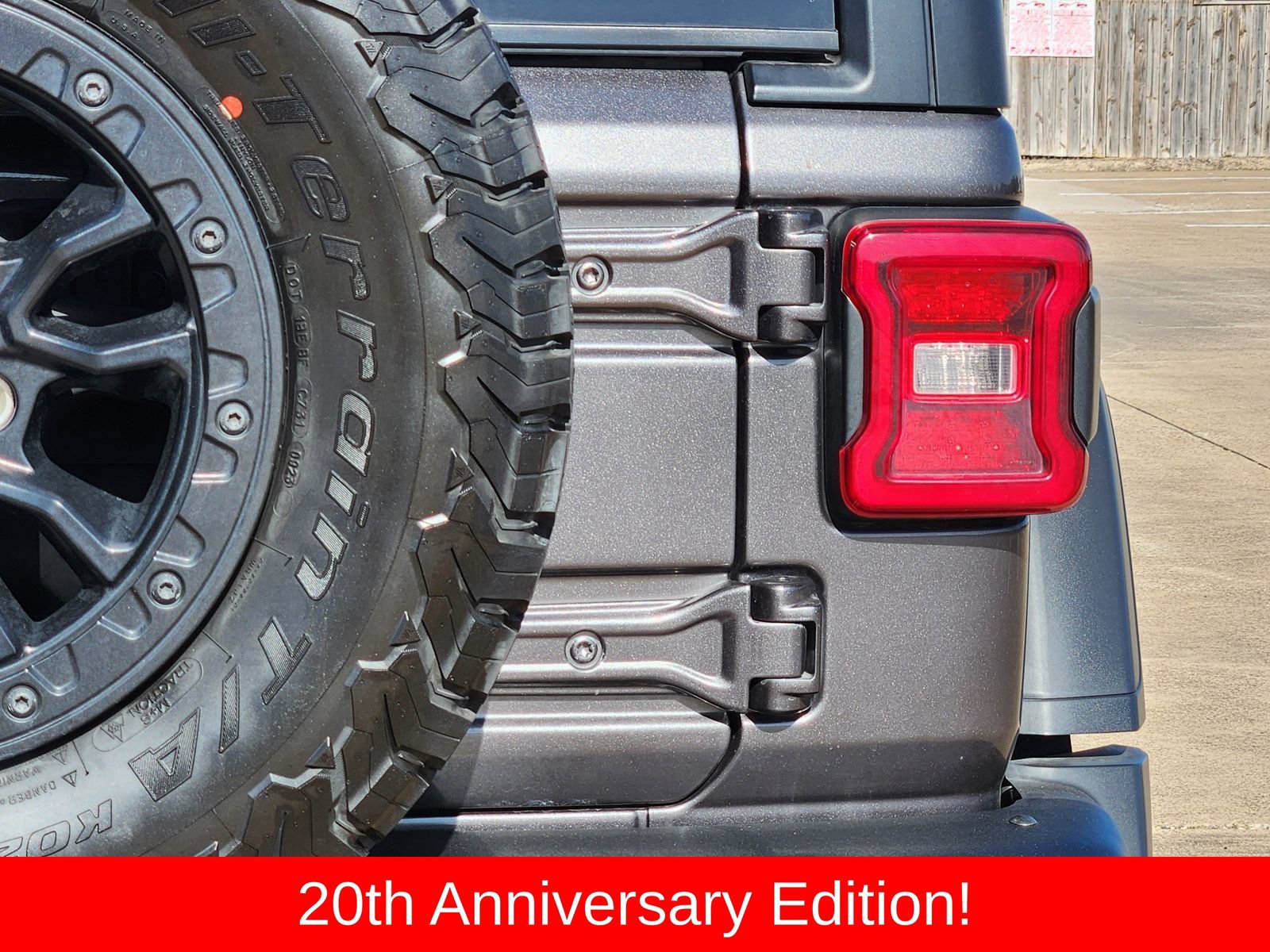 Certified 2023 Jeep Wrangler Unlimited Rubicon 4xe AWD/4WD image 16