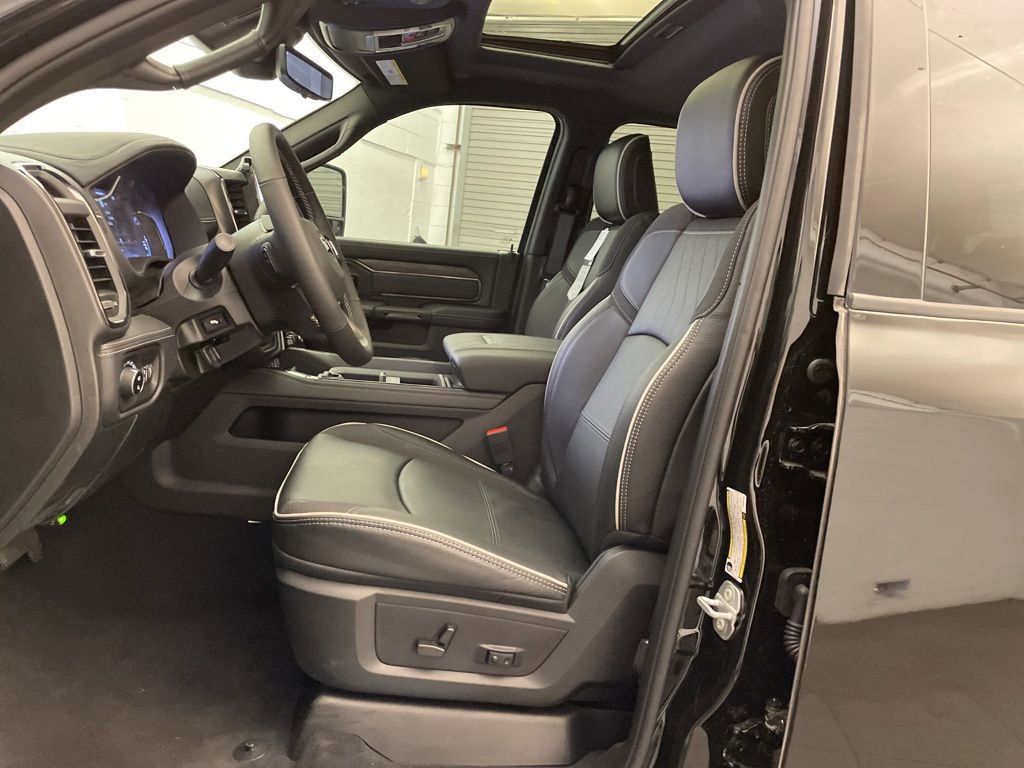 New 2026 RAM 2500 Limited AWD/4WD image 22
