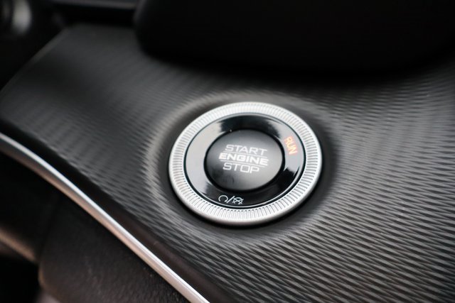 New 2025 Jeep Grand Cherokee Altitude image 16