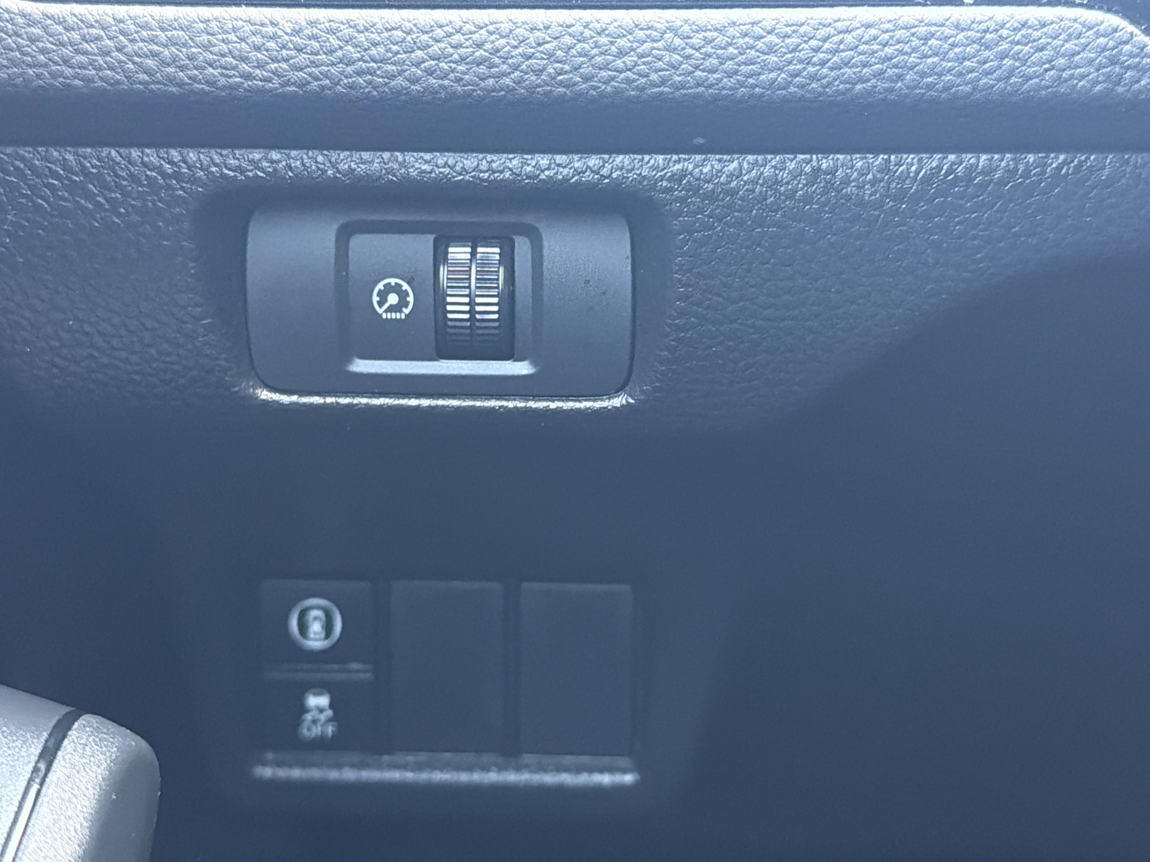 Used 2023 Honda Civic Sport image 12