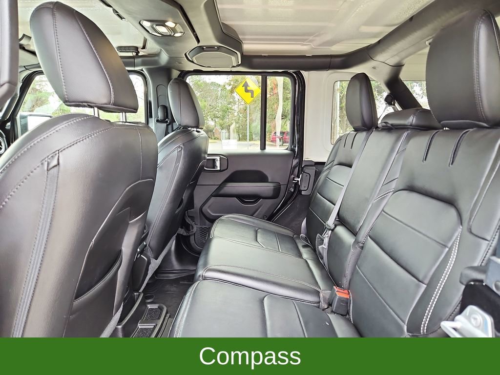 Used 2021 Jeep Wrangler Unlimited Sahara w/ Cold Weather Group image 26