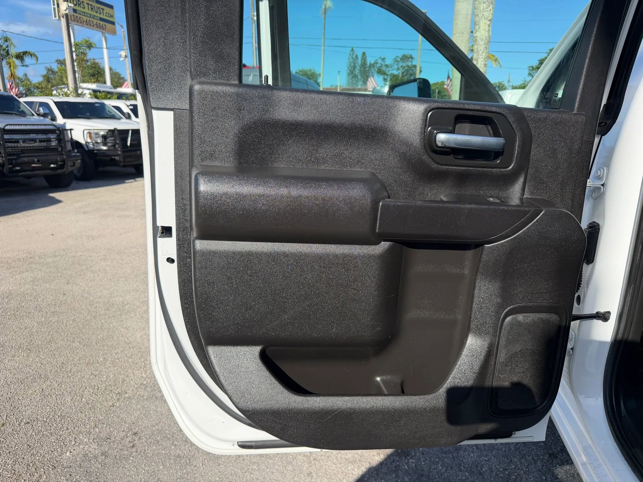 Used 2023 Chevrolet Silverado 3500 4x4 Crew Cab LS DRW w/ WT Safety Package image 15