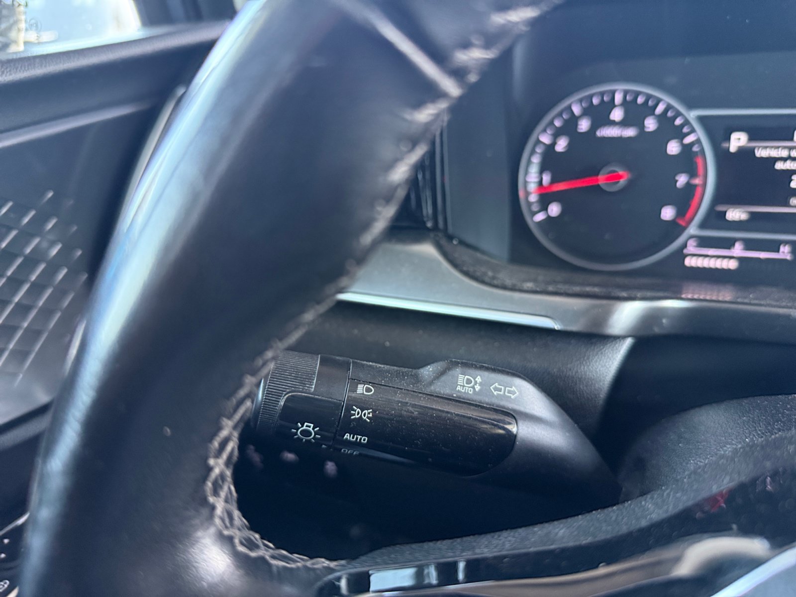 Used 2022 Kia Sorento S w/ Panoramic Sunroof Package FWD image 20