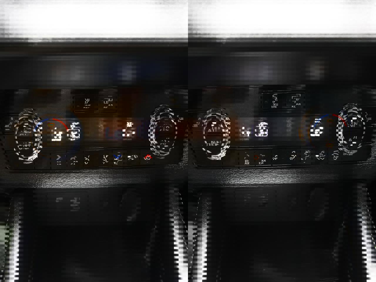 Used 2024 Mitsubishi Outlander SEL image 15