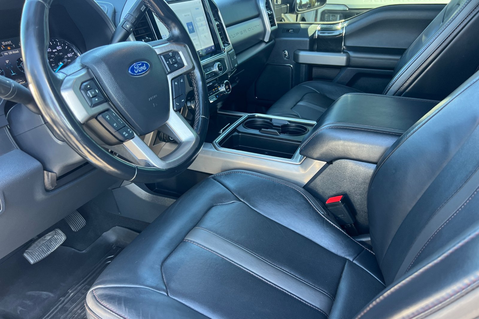 Used 2022 Ford F450 Platinum w/ FX4 Off-Road Package AWD/4WD image 10