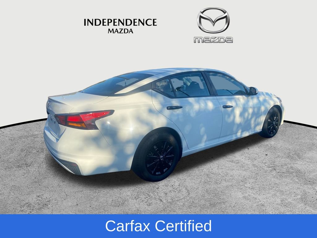 Used 2023 Nissan Altima 2.5 S image 3