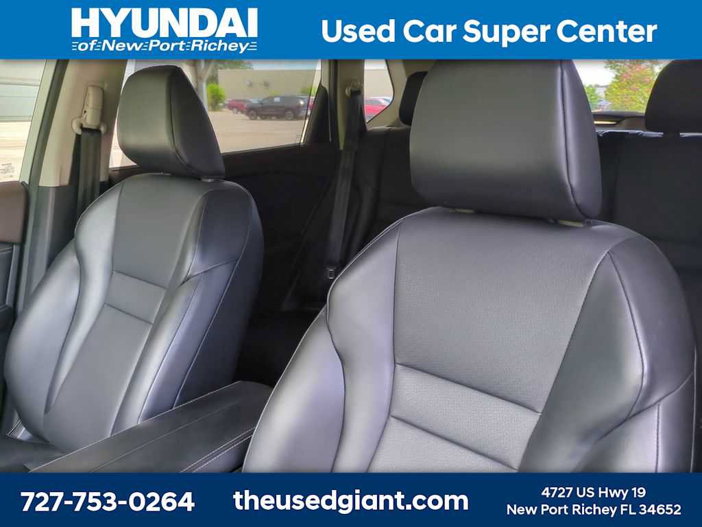 Used 2022 Nissan Rogue SV w/ SV Premium Package FWD image 7