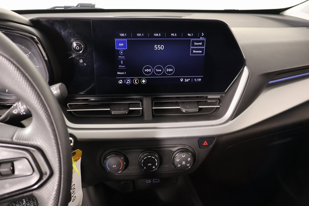 Used 2024 Chevrolet Trax LS w/ Driver Confidence Package image 5