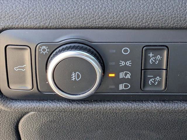 Used 2023 Ford Explorer XLT w/ Equipment Group 202A image 14