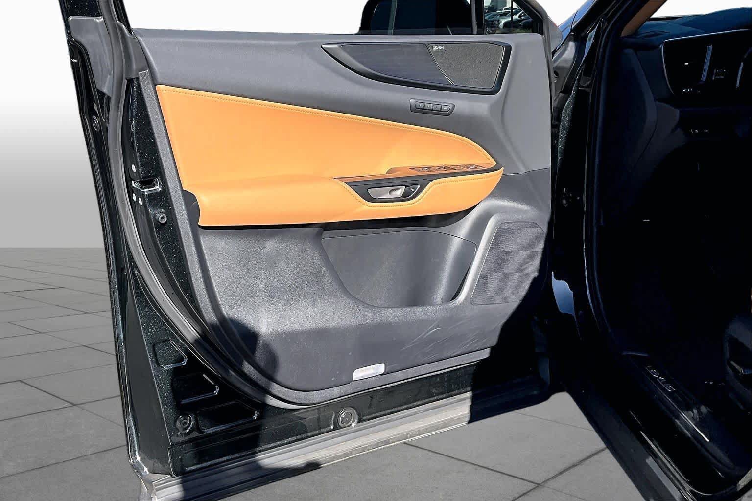 Used 2026 Lexus NX 450h+ AWD w/ Accessory Package (Z2) image 22