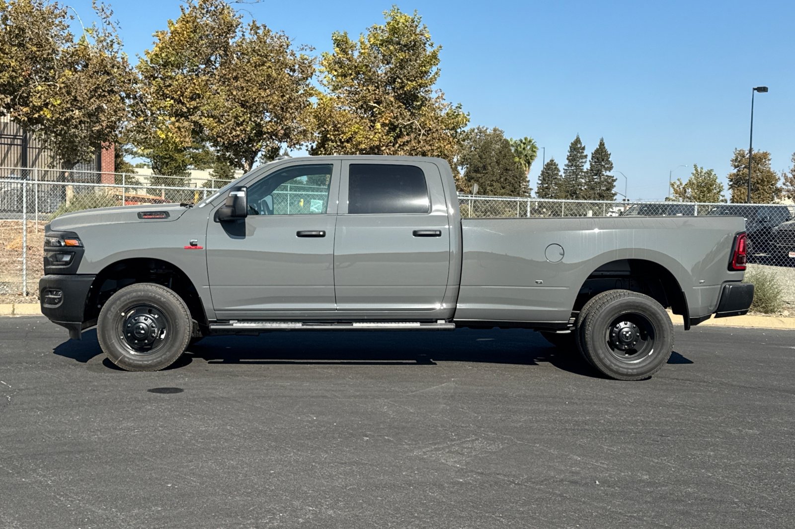 New 2027 RAM 3500 Tradesman AWD/4WD image 6