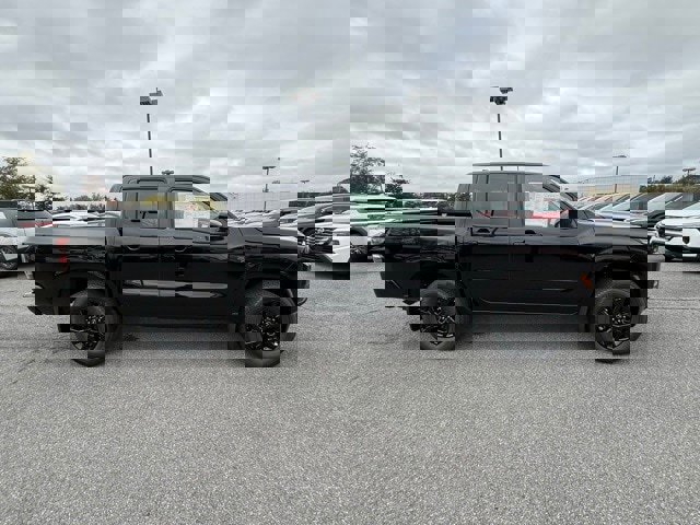 New 2026 Nissan Frontier SV w/ All-Weather Content Package image 4