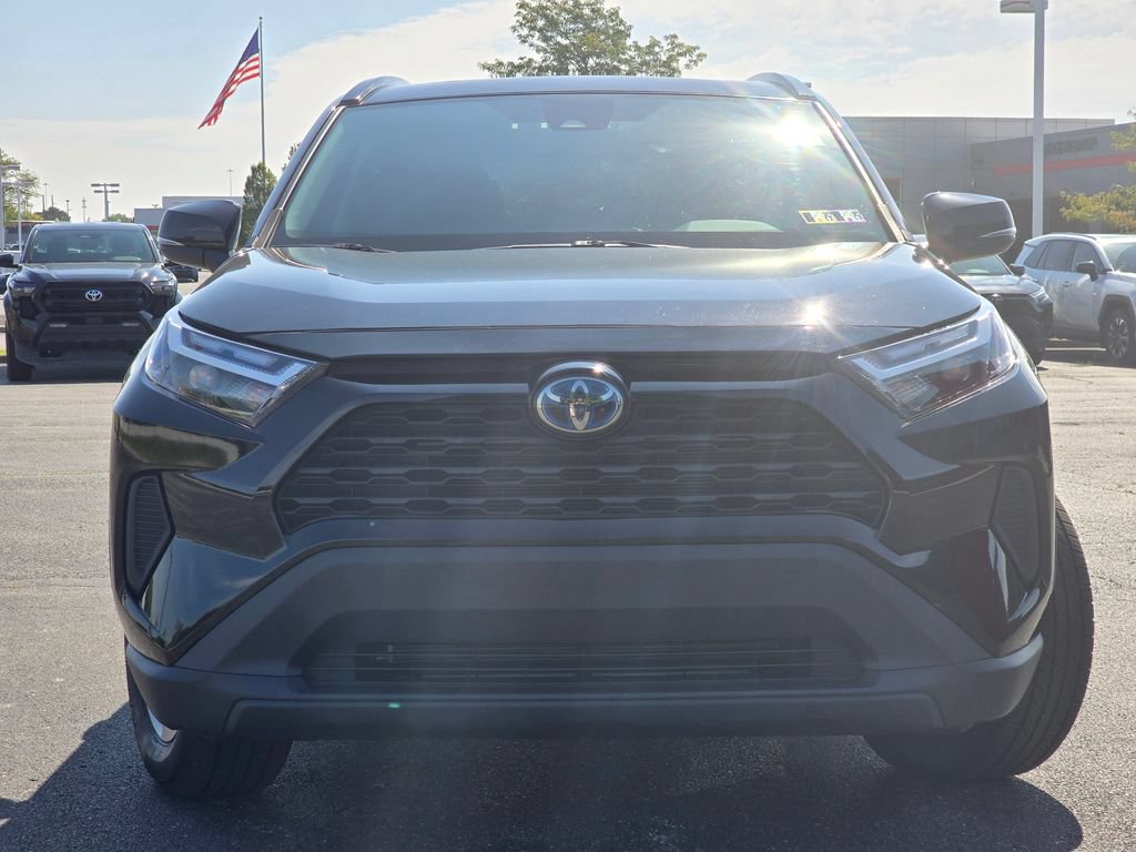 Certified 2022 Toyota RAV4 XLE w/ Convenience Package AWD/4WD image 11