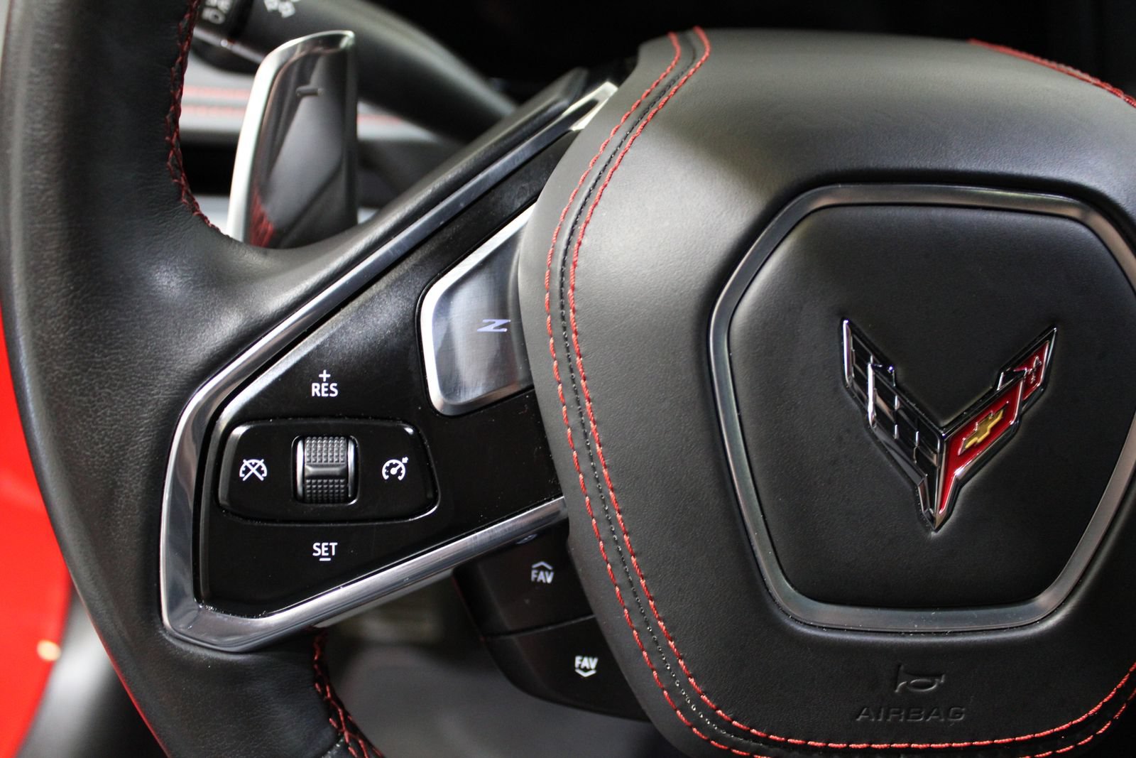 Used 2020 Chevrolet Corvette Stingray Premium Cpe w/ 3LT Preferred Equipment Group RWD image 27