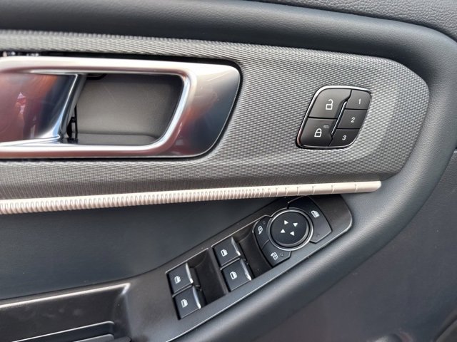 New 2026 Ford Explorer ST-Line image 17