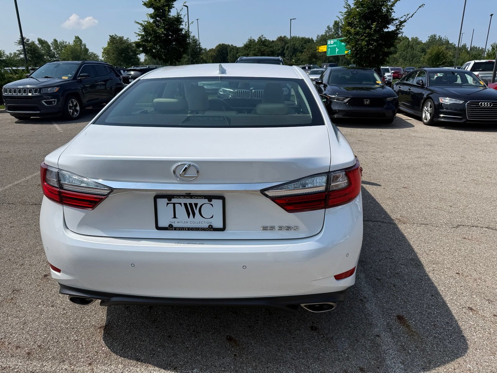 Used 2018 Lexus ES 350 w/ Premier Package FWD image 6