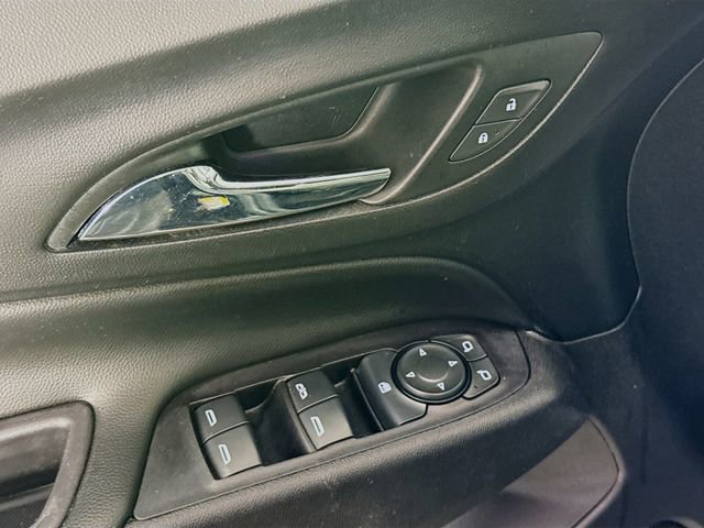 Used 2019 Chevrolet Equinox LT FWD image 19