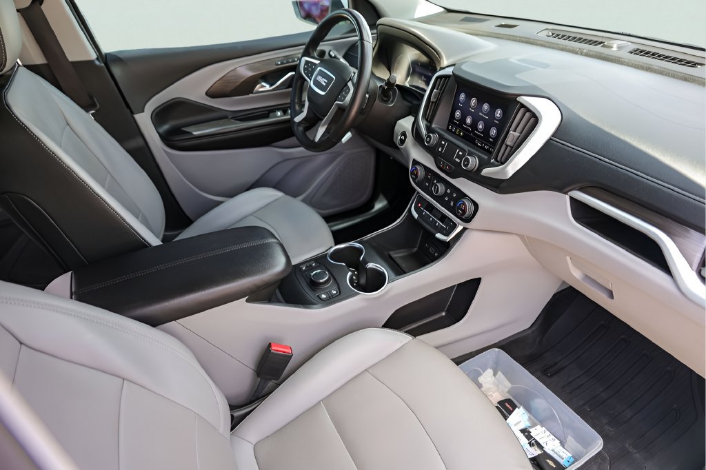 Used 2022 GMC Terrain SLT AWD/4WD image 32