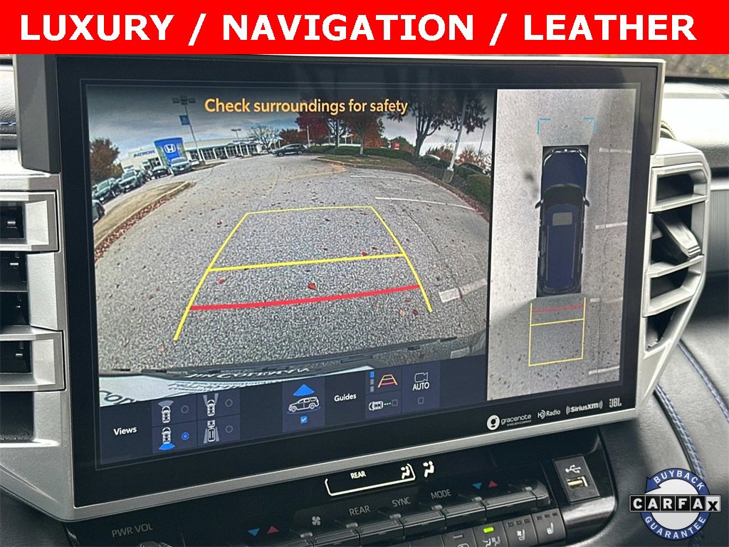 Used 2023 Toyota Sequoia Platinum image 3