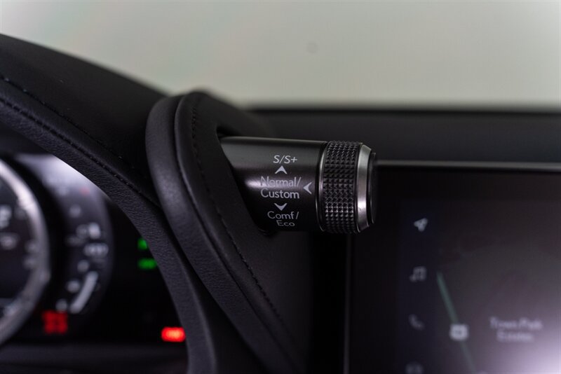 Used 2026 Lexus LC 500 Coupe w/ Inspiration Series RWD image 92