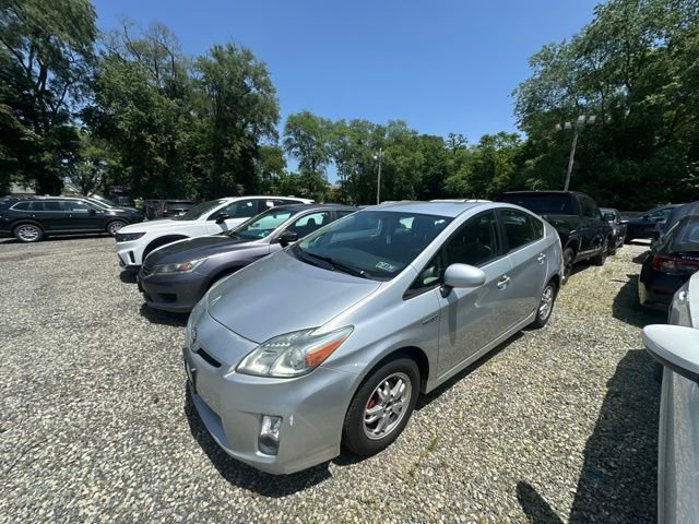 Used 2010 Toyota Prius Five FWD image 2