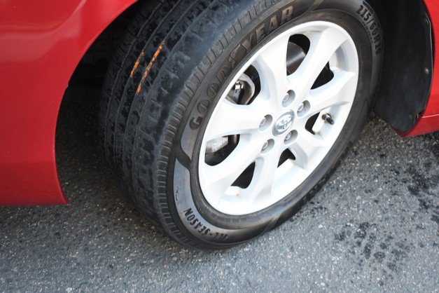 Used 2011 Toyota Camry LE w/ LE Extra-Value Pkg FWD image 11