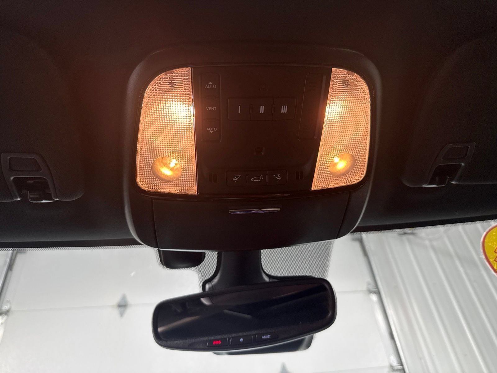 Used 2024 Dodge Durango GT AWD/4WD image 33