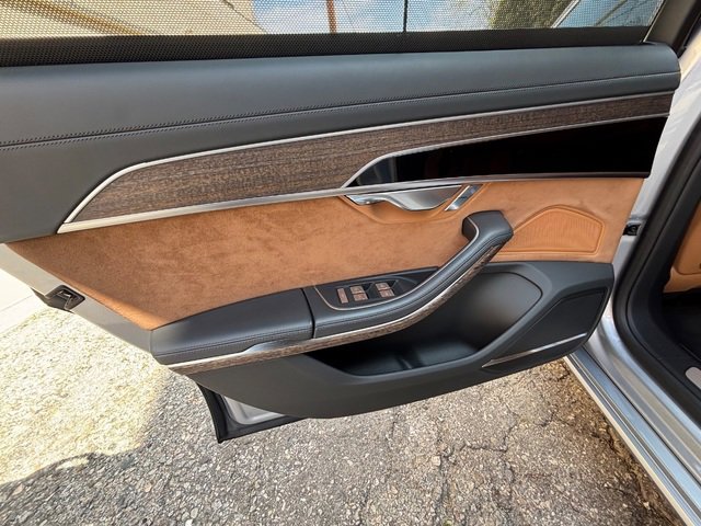 Used 2019 Audi A8 L 3.0T w/ Luxury Package AWD/4WD image 34