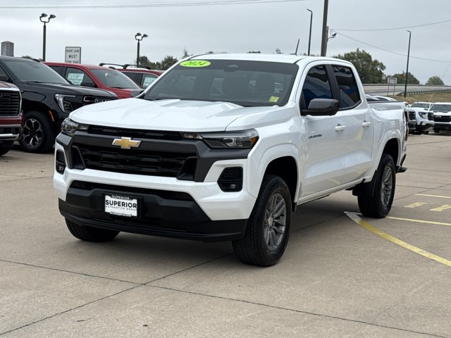 Used 2024 Chevrolet Colorado LT w/ LT Convenience Package III RWD image 13
