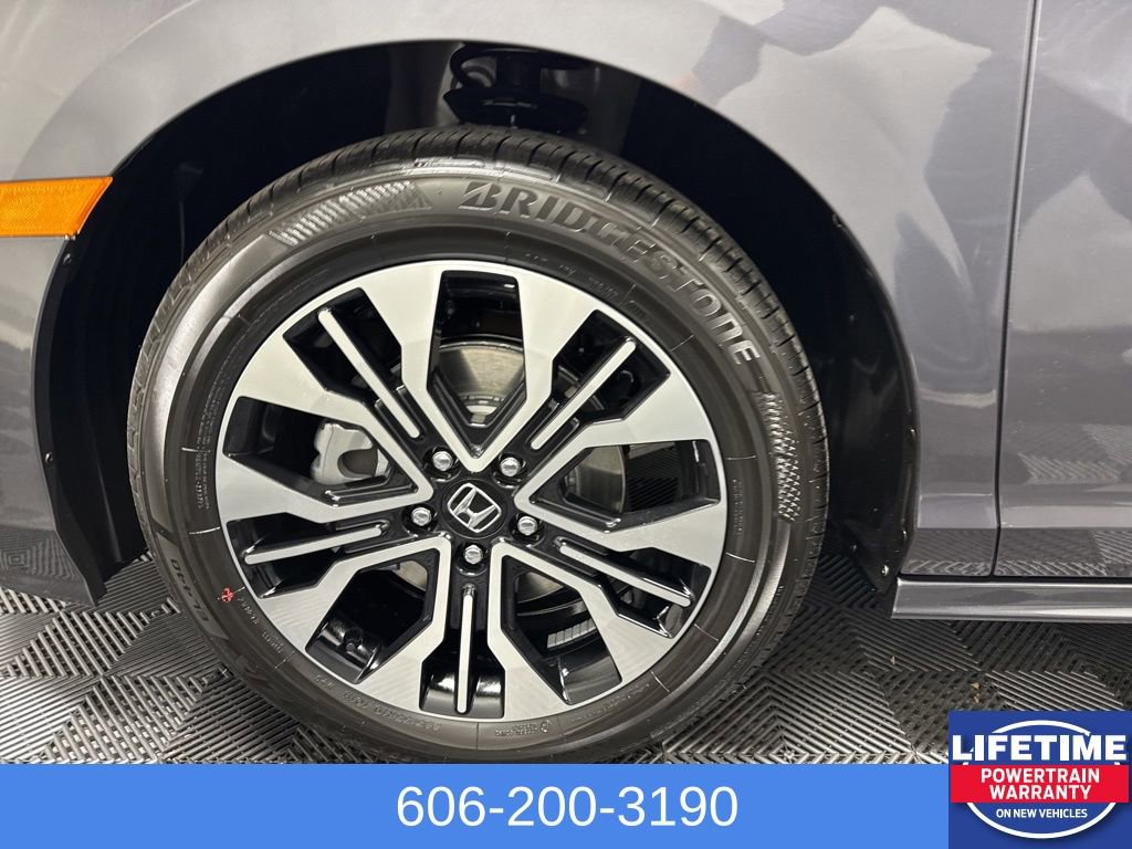 New 2026 Honda Odyssey Elite image 15