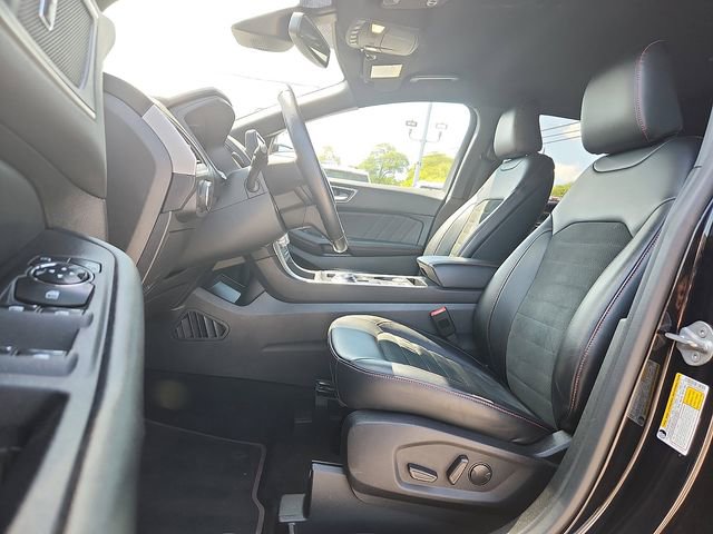 Certified 2023 Ford Edge ST-Line AWD/4WD image 9