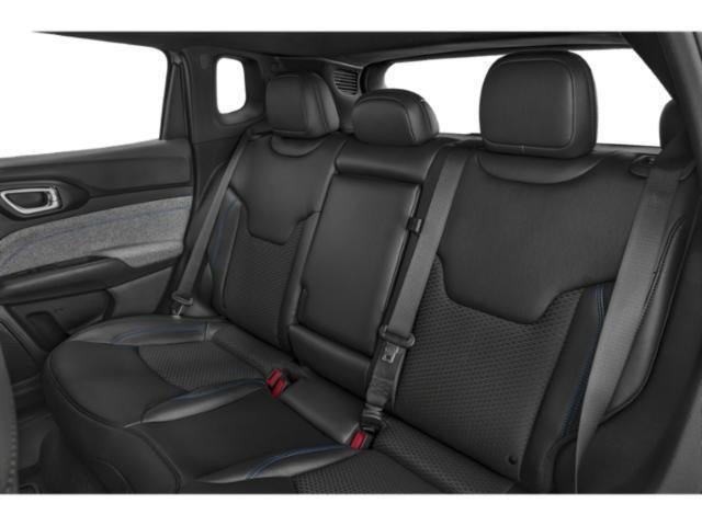 Used 2024 Jeep Compass Latitude AWD/4WD image 13