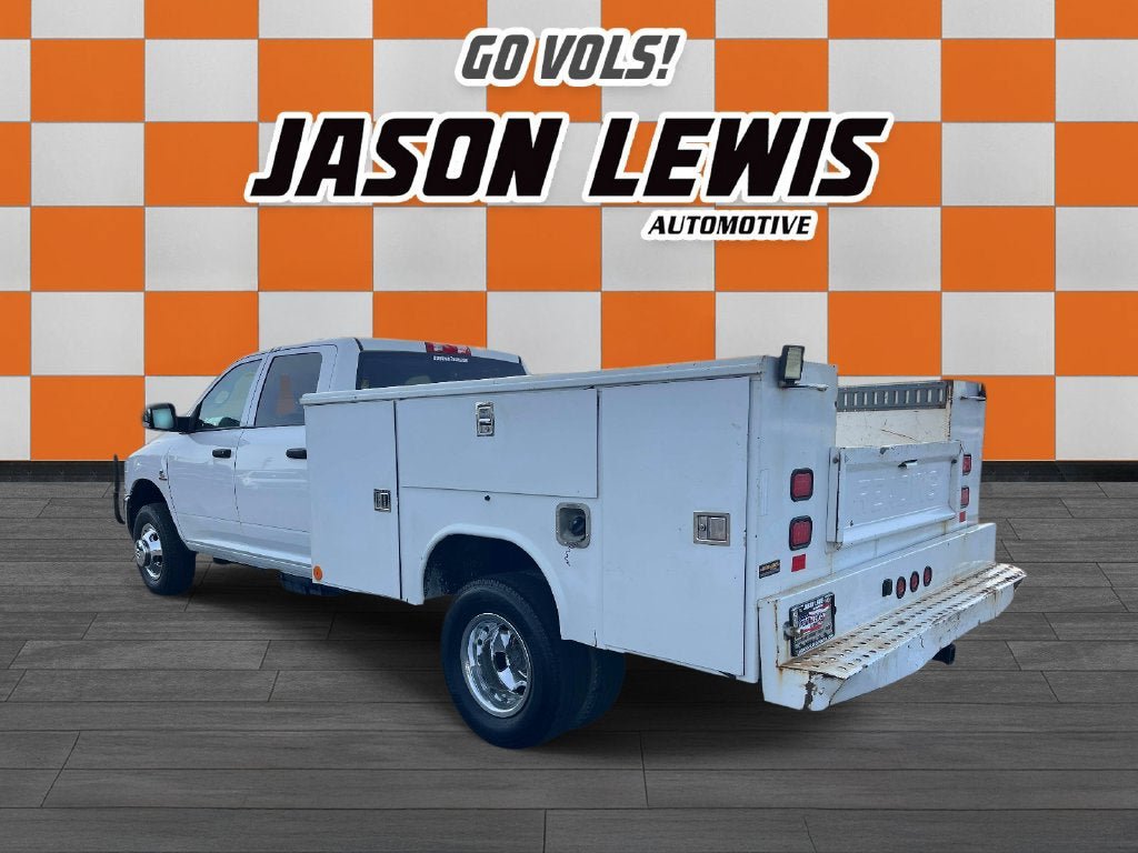 Used 2014 RAM 3500 Tradesman w/ Chrome Appearance Group RWD image 5