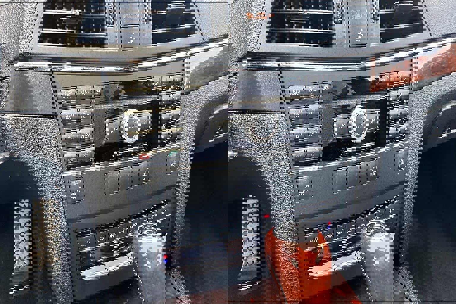 Used 2011 Mercedes-Benz E 350 Coupe image 34