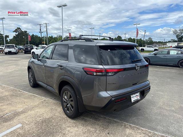 New 2026 Nissan Pathfinder SV w/ Cargo Package AWD/4WD image 5