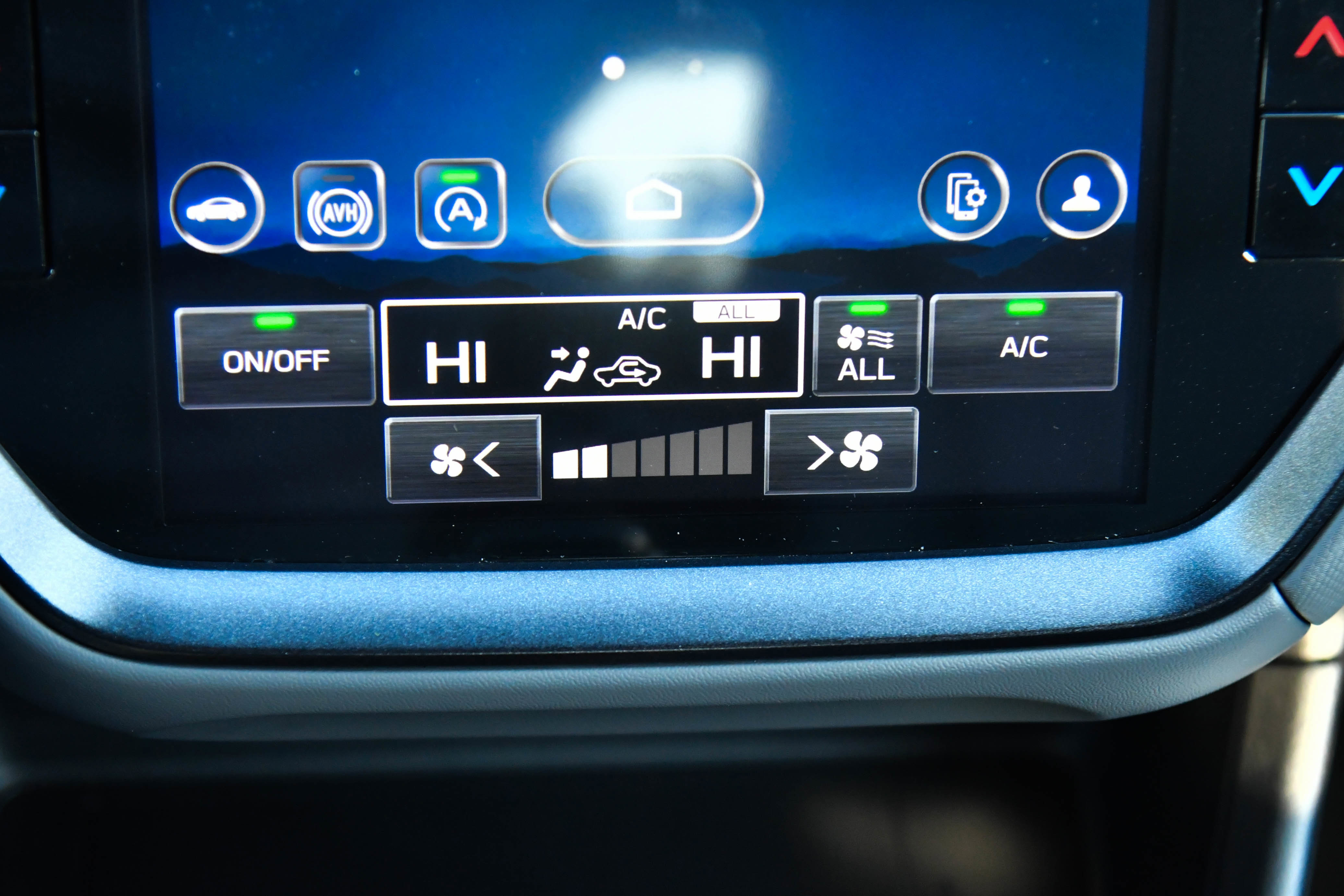 Used 2024 Subaru Crosstrek 2.5i Limited w/ Crosstrek Mirror Package image 23