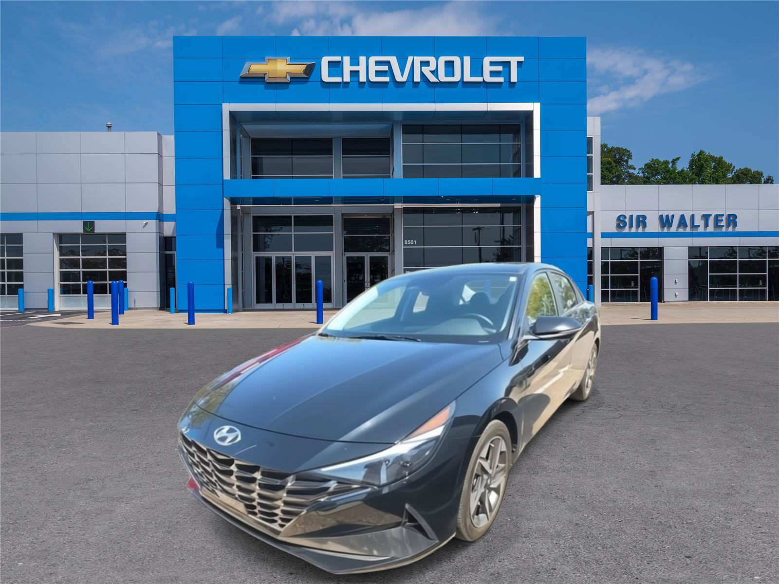 Used 2022 Hyundai Elantra Limited w/ Cargo Package