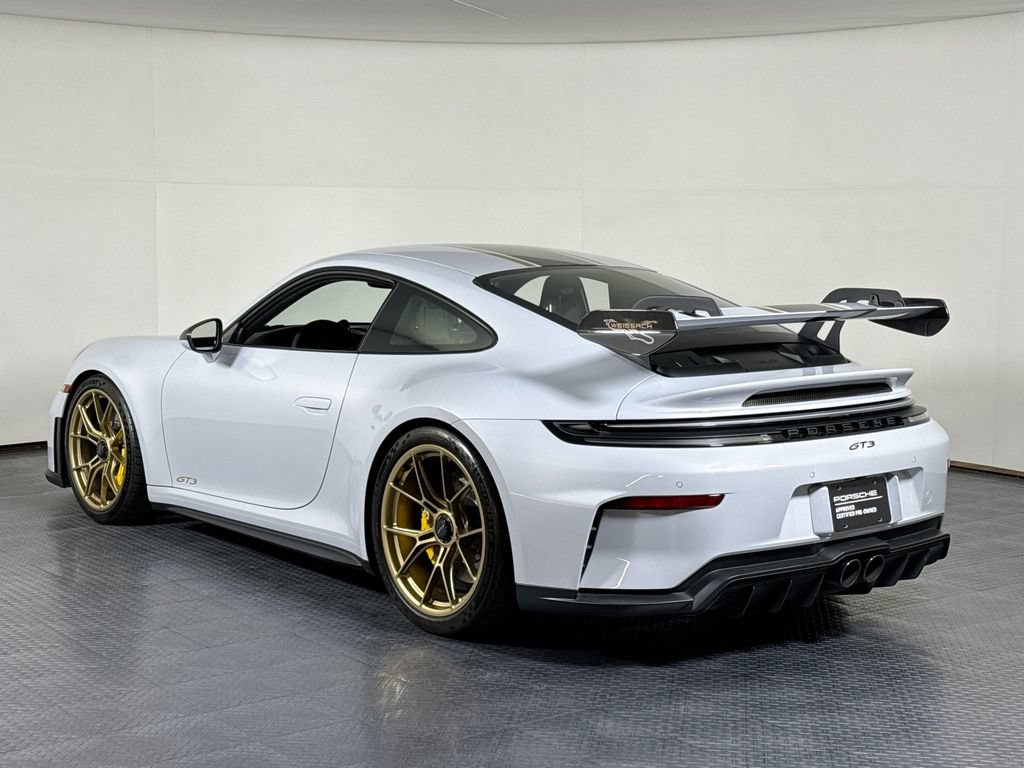 Certified 2026 Porsche 911 GT3 RWD image 3
